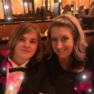 Meet your Posher, Melissa